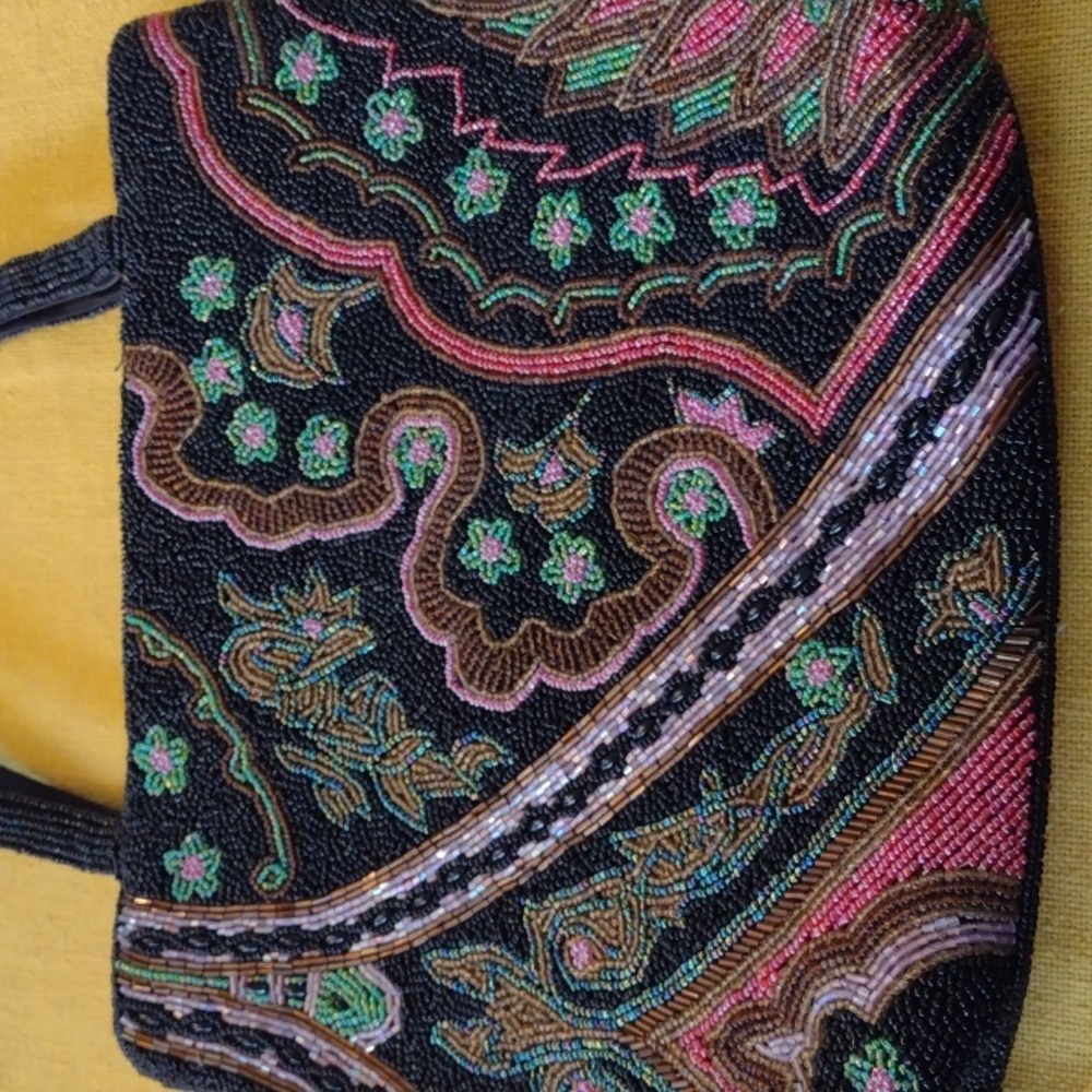 Purse - Picture 3 of 7
